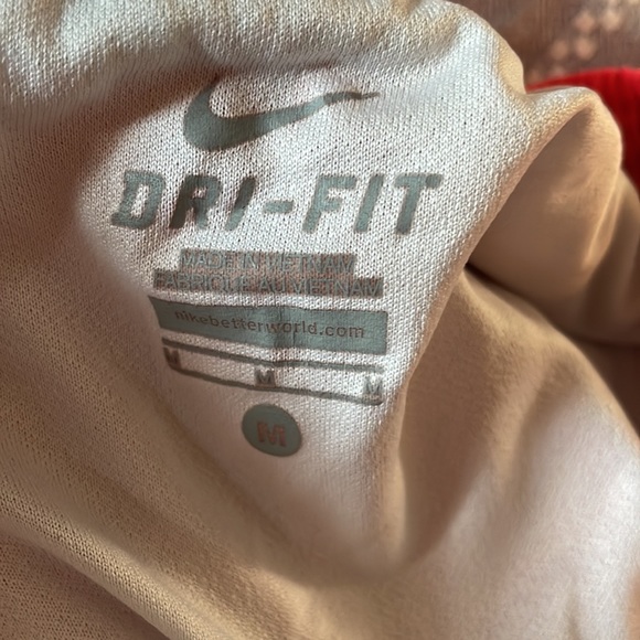 Kids Nike Dry-Fit Pink Shorts - Picture 3 of 3